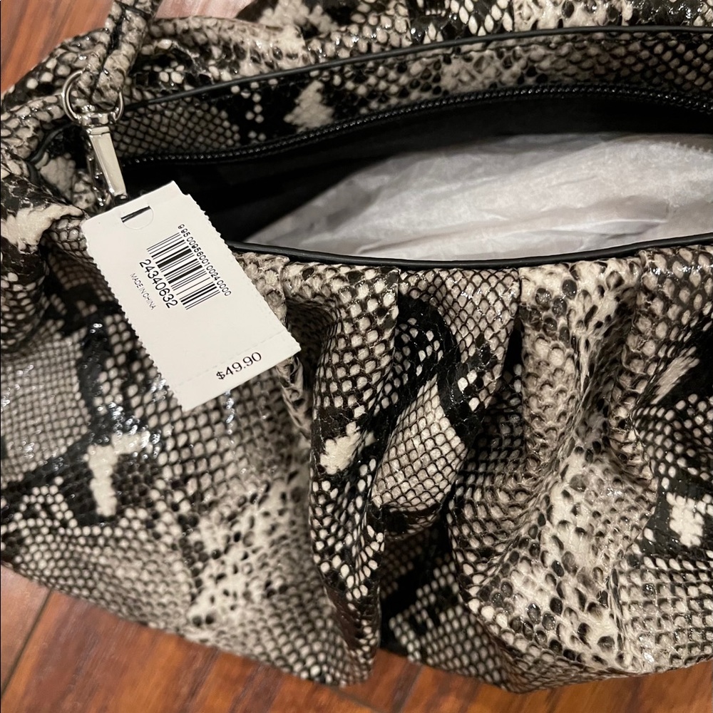 NEW snakeskin clutch - Picture 7 of 10